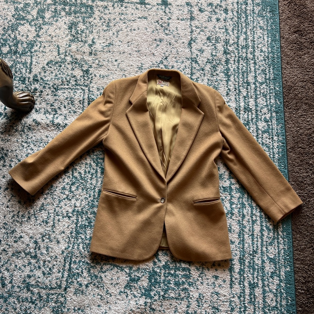L.L. Bean Women's Tan Single-Button Blazer